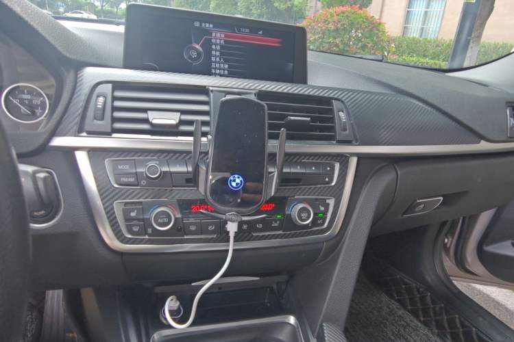 Used BMW 3 Series 2015 320Li Luxury Design Package Premium Edition Audio And AC Panel