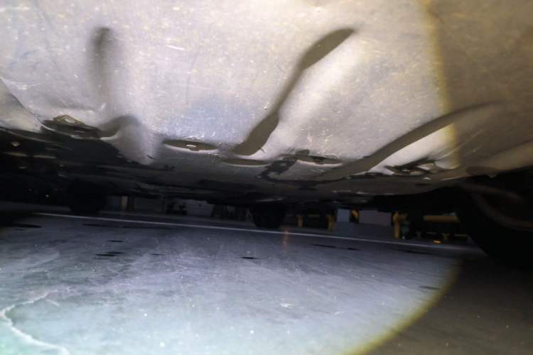Used BMW 3 Series 2015 316Li Fashion Model Chassis Front