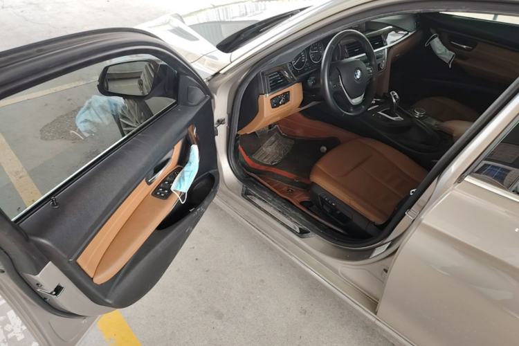 Used BMW 3 Series 2015 320Li Luxury Design Package Driver Seat