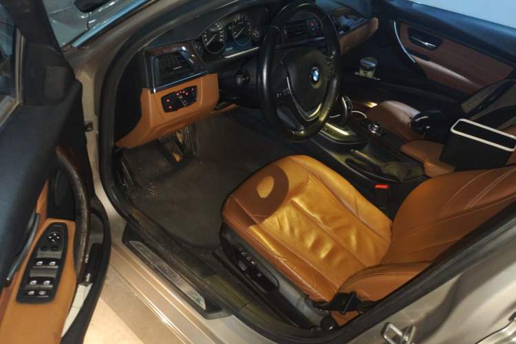 Used BMW 3 Series 2015 320Li Luxury Design Package Driver Seat