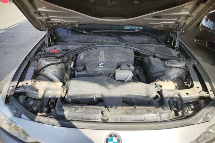Used BMW 3 Series 2015 320Li Luxury Design Package Premium Edition Engine Bay