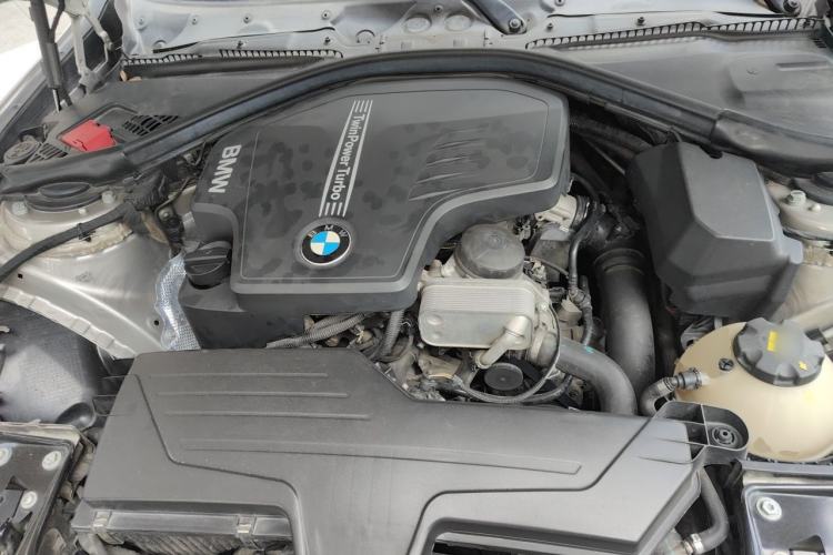 Used BMW 3 Series 2015 320i Luxury Line Stylish Edition Engine Bay