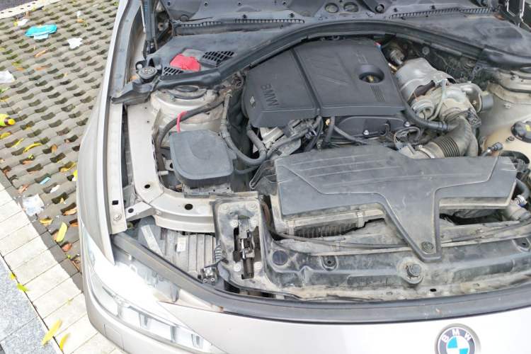 Used BMW 3 Series 2015 316Li Fashion Model Engine Bay Right