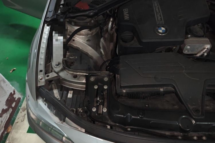 Used BMW 3 Series 2015 328Li xDrive Fashion Model Engine Bay Right
