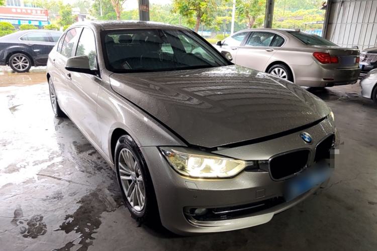 Used BMW 3 Series 2015 320Li Fashion Model Front Right 45 Deg