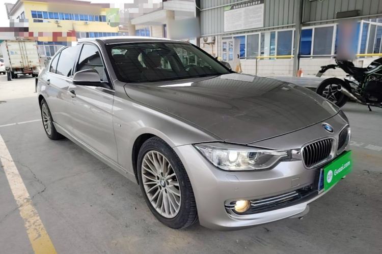 Used BMW 3 Series 2015 320Li Luxury Design Package Front Right 45 Deg