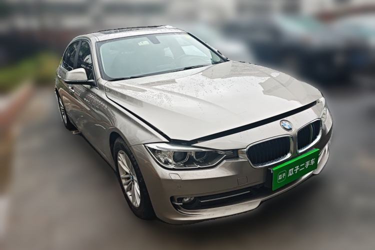 Used BMW 3 Series 2015 320Li Fashion Model Front Right 45 Deg
