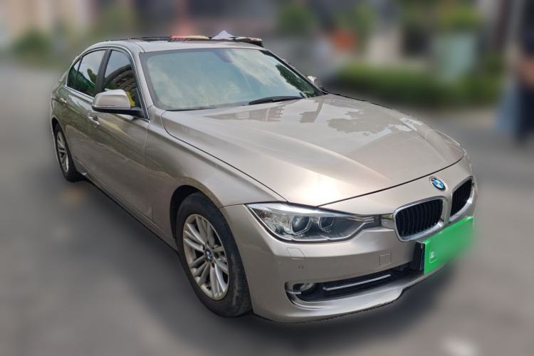 Used BMW 3 Series 2015 320Li Luxury Edition Fashion Model Front Right 45 Deg