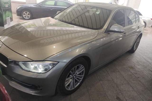Ojetý BMW 3 Series 2015 320Li Luxury Edition Fashion Model