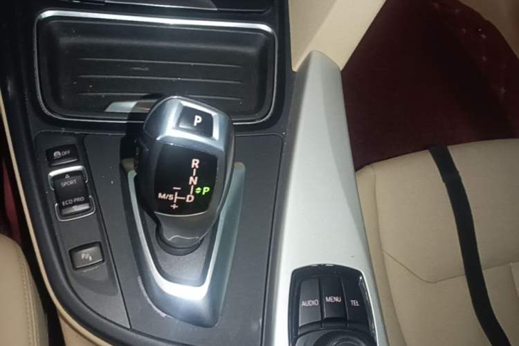 Used BMW 3 Series 2015 316Li Fashion Model Gear Lever