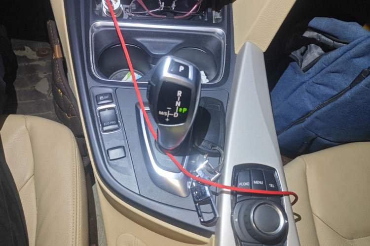 Used BMW 3 Series 2015 316Li Fashion Model Gear Lever