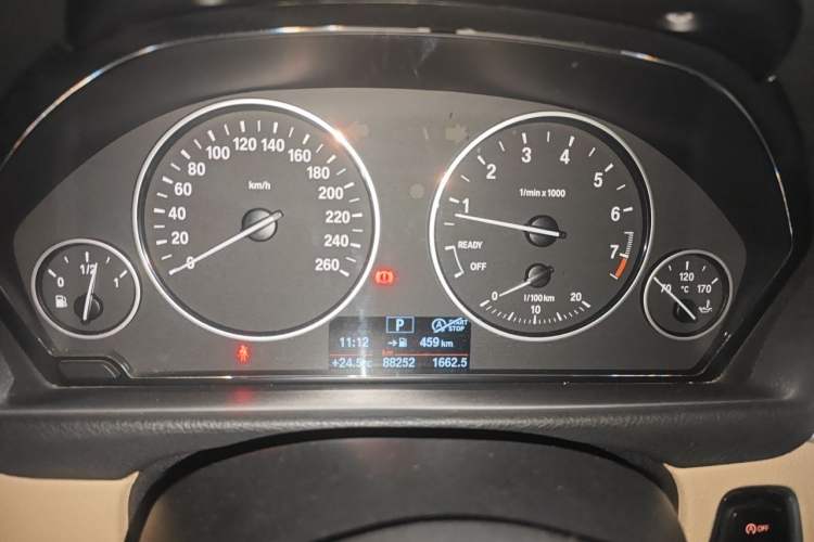 Used BMW 3 Series 2015 316Li Fashion Model Instrument Cluster