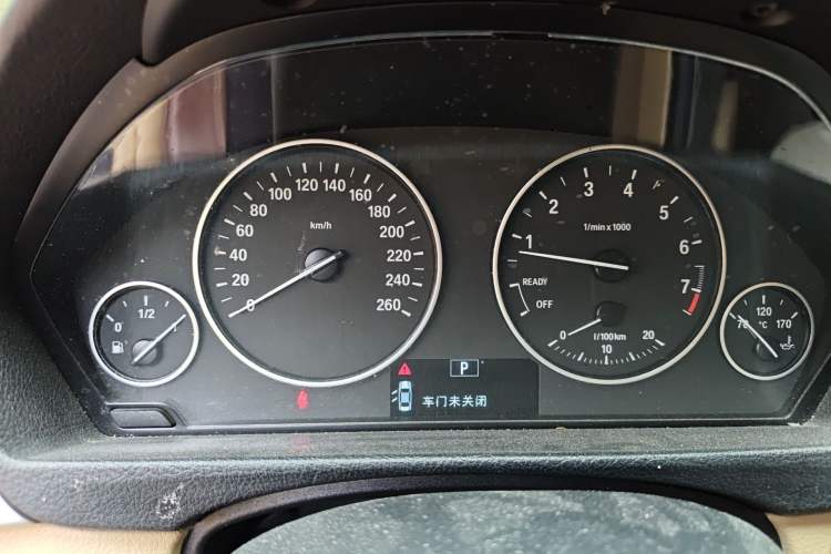 Used BMW 3 Series 2015 320Li Luxury Edition Fashion Model Instrument Cluster