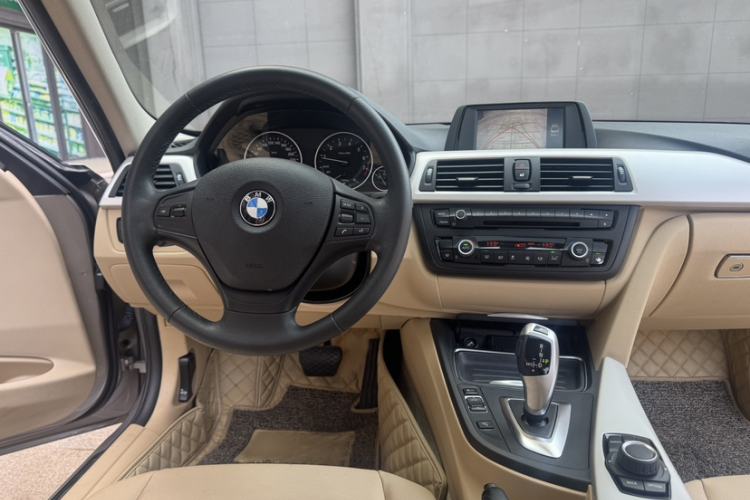 Used BMW 3 Series 2015 320Li Fashion Model Interior 2