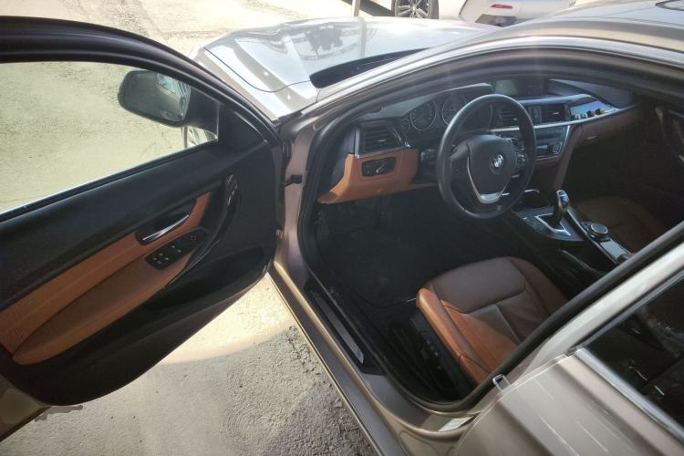 Used BMW 3 Series 2015 320Li Luxury Design Package Premium Edition Interior 3