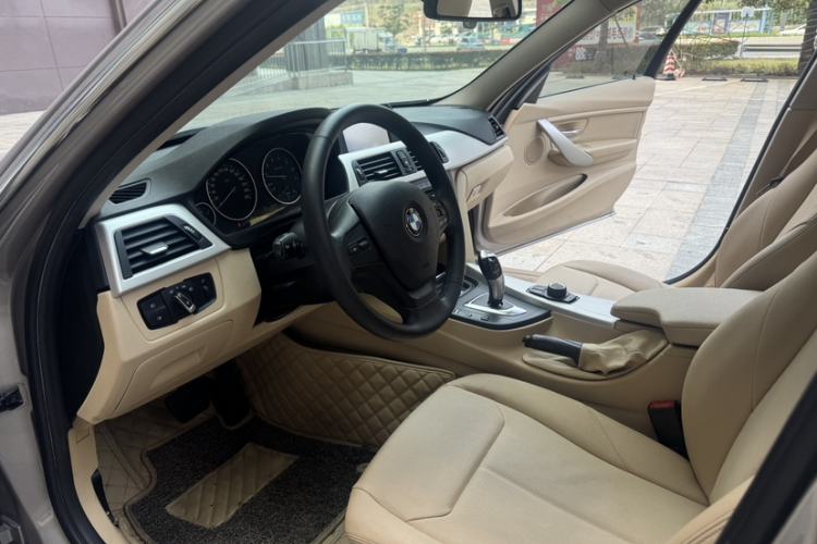 Used BMW 3 Series 2015 320Li Fashion Model Interior 3