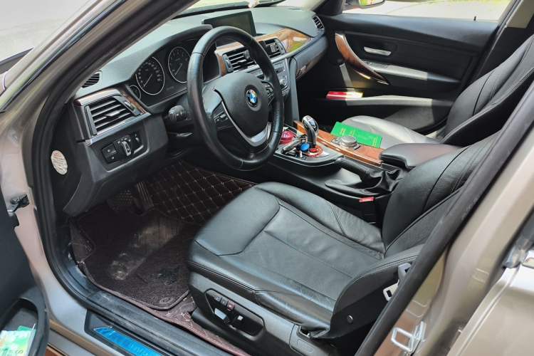 Used BMW 3 Series 2015 320Li Luxury Design Package Left Front Seat