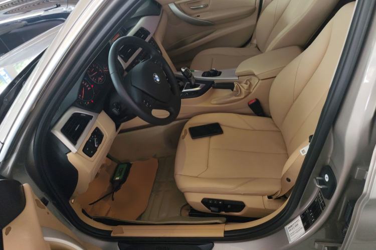 Used BMW 3 Series 2015 320Li Luxury Edition Fashion Model Left Front Seat