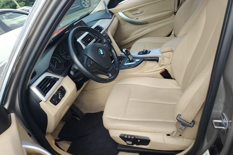 Used BMW 3 Series 2015 320Li Luxury Edition Fashion Model Left Front Seat