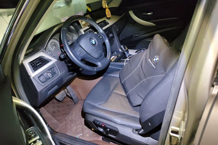 Used BMW 3 Series 2015 320Li Luxury Edition Fashion Model Left Front Seat