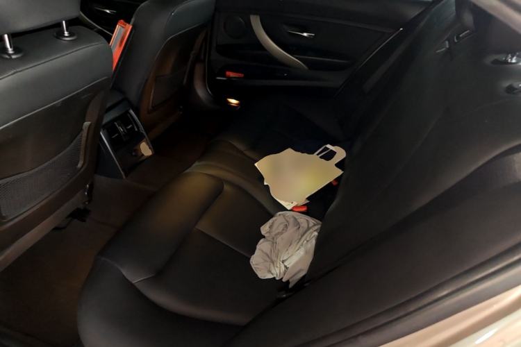Used BMW 3 Series 2015 320Li Fashion Model Left Rear Seat
