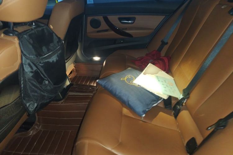 Used BMW 3 Series 2015 320Li Luxury Design Package Left Rear Seat