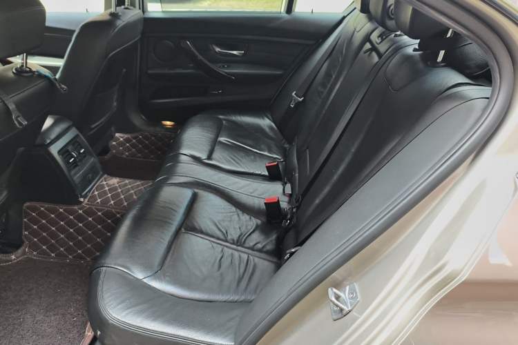 Used BMW 3 Series 2015 320Li Luxury Design Package Left Rear Seat
