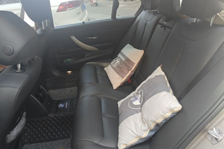 Used BMW 3 Series 2015 320Li Luxury Edition Fashion Model Left Rear Seat