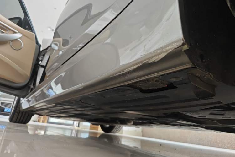 Used BMW 3 Series 2015 320Li Luxury Edition Fashion Model Left Side Sill