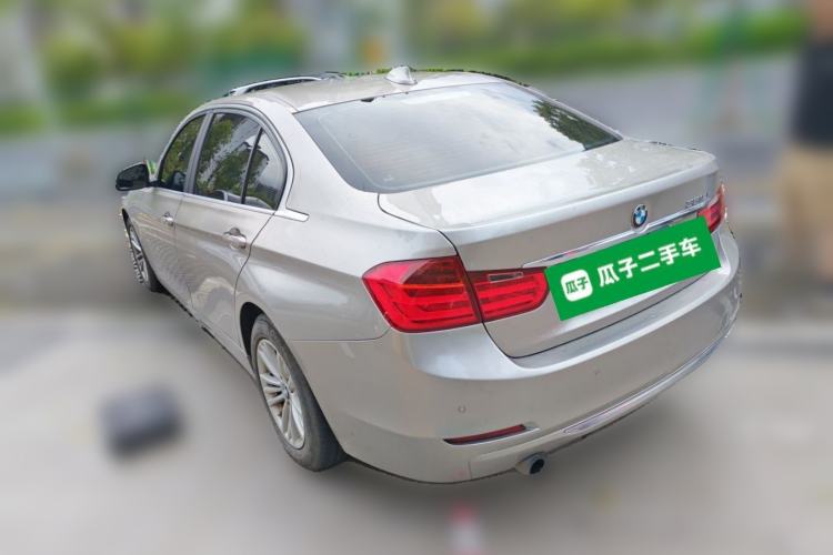 Used BMW 3 Series 2015 316Li Fashion Model Rear Left 45 Deg