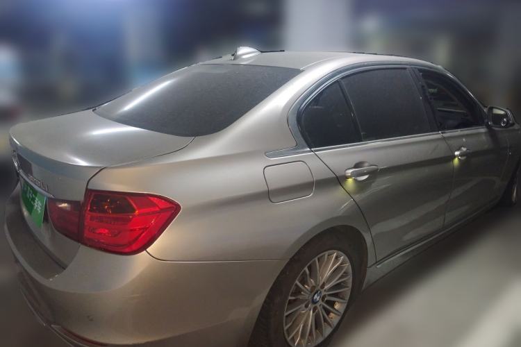 Used BMW 3 Series 2015 320Li Luxury Design Package Rear Right 45 Deg