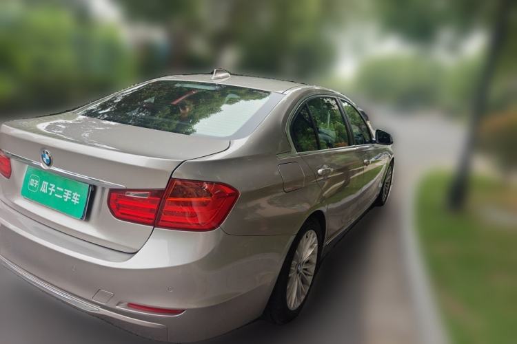 Used BMW 3 Series 2015 320Li Luxury Design Package Premium Edition Rear Right 45 Deg