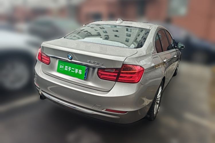 Used BMW 3 Series 2015 320Li Fashion Model Rear Right 45 Deg