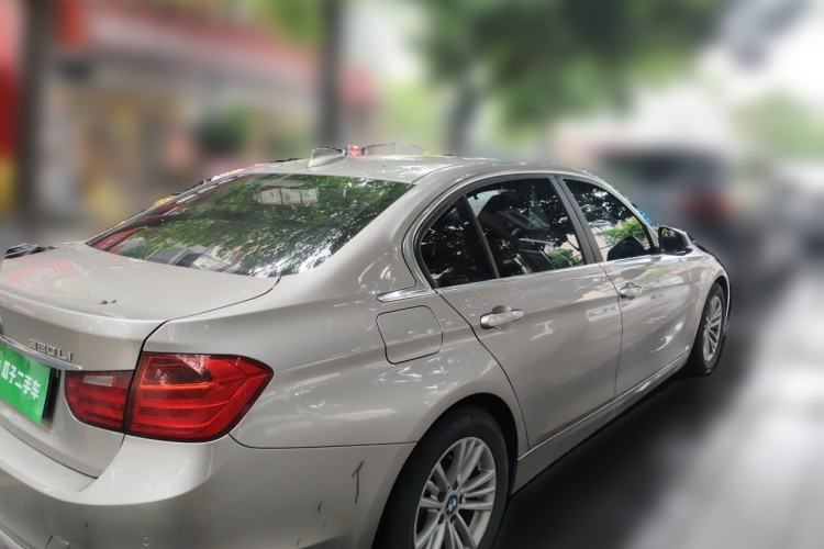Used BMW 3 Series 2015 320Li Luxury Edition Fashion Model Rear Right 45 Deg