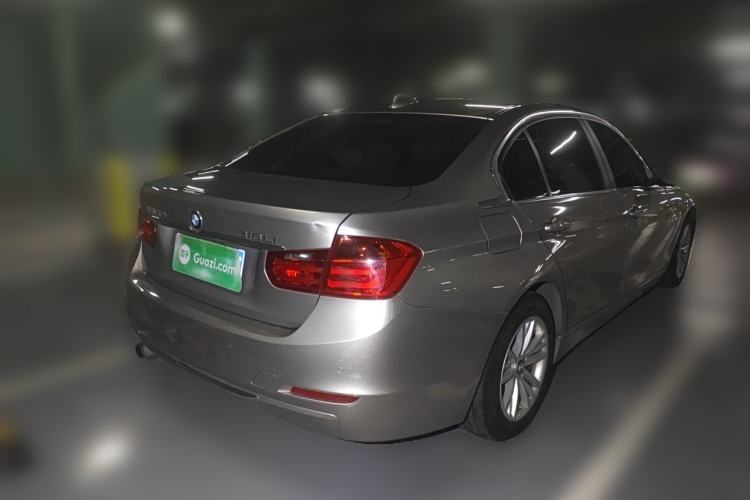 Used BMW 3 Series 2015 316Li Fashion Model Rear Right 45 Deg