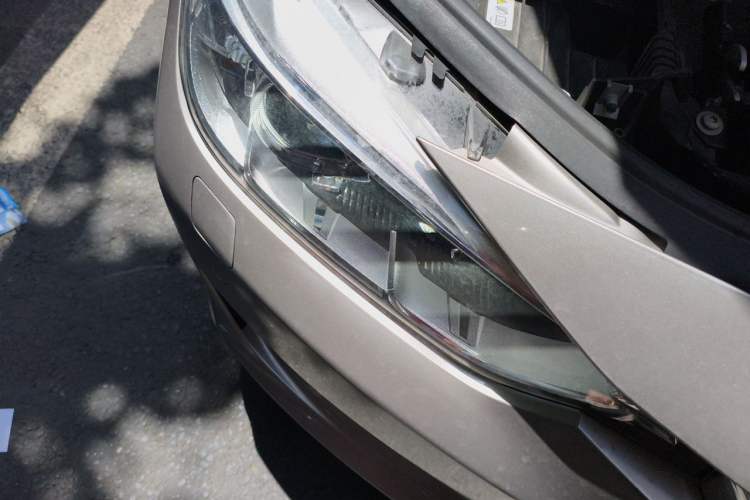 Used BMW 3 Series 2015 320Li Luxury Edition Fashion Model Right Front Headlight