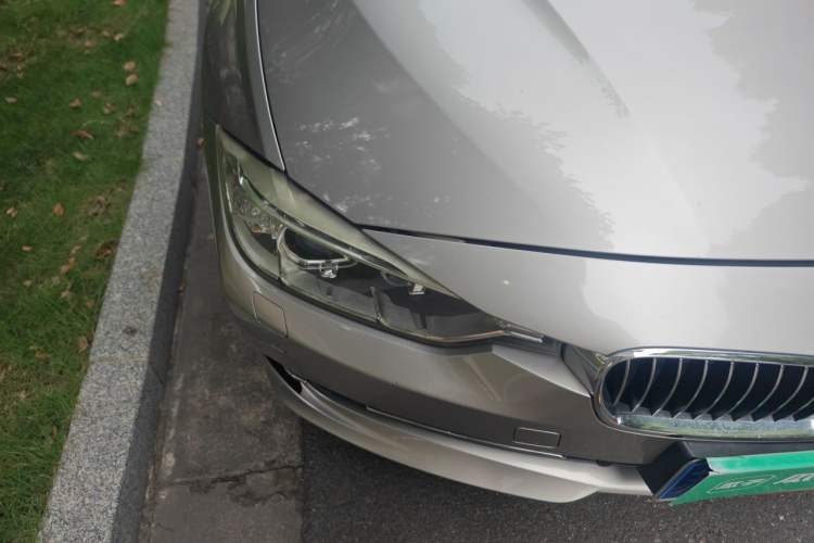 Used BMW 3 Series 2015 320Li Luxury Design Package Premium Edition Right Front Headlight