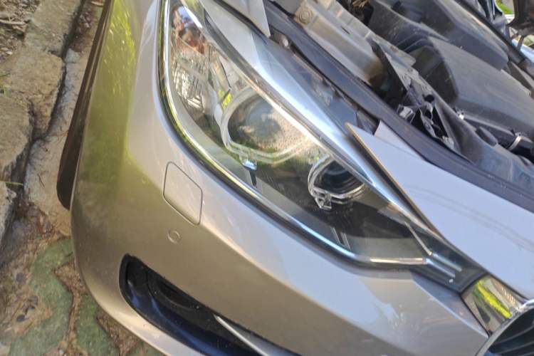 Used BMW 3 Series 2015 320i Sport Design Package Right Front Headlight