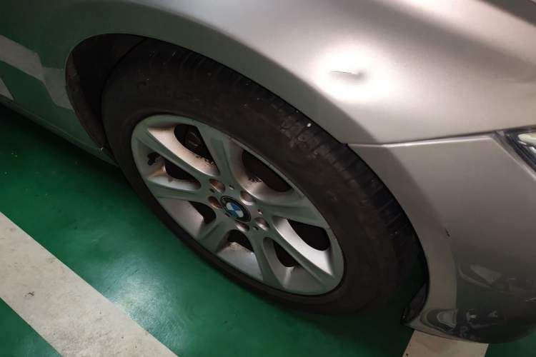Used BMW 3 Series 2015 328Li xDrive Fashion Model Right Front Wheel Hub