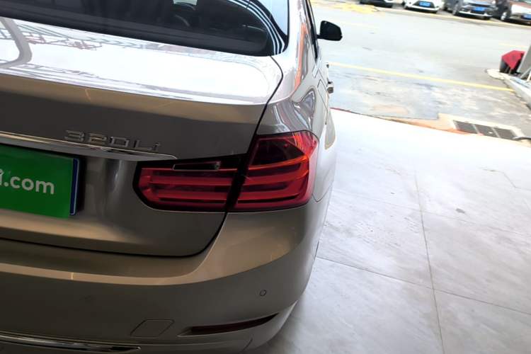 Used BMW 3 Series 2015 320Li Luxury Edition Fashion Model Right Rear Taillight