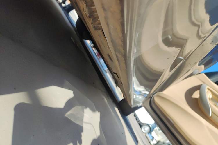 Used BMW 3 Series 2015 320Li Luxury Edition Fashion Model Right Side Sill