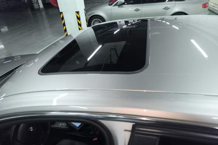 Used BMW 3 Series 2015 320Li Luxury Edition Fashion Model Roof