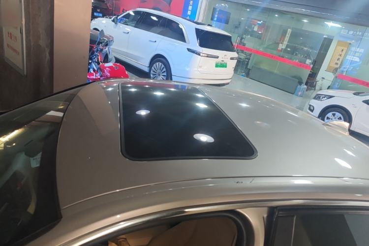Used BMW 3 Series 2015 320Li Fashion Model Roof