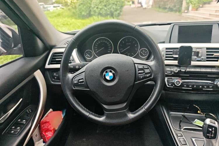 Used BMW 3 Series 2015 320Li Fashion Model Steering Wheel