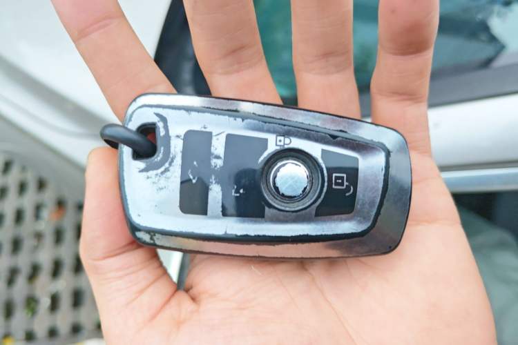 Used BMW 3 Series 2015 316Li Fashion Model Vehicle Key
