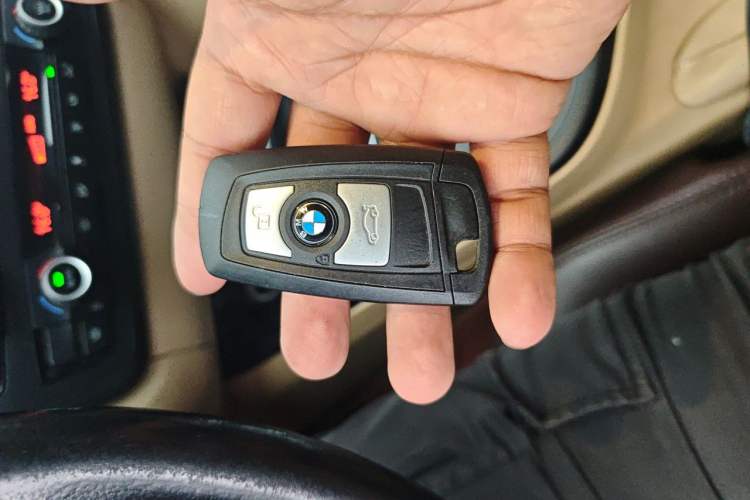 Used BMW 3 Series 2015 320Li Fashion Model Vehicle Key