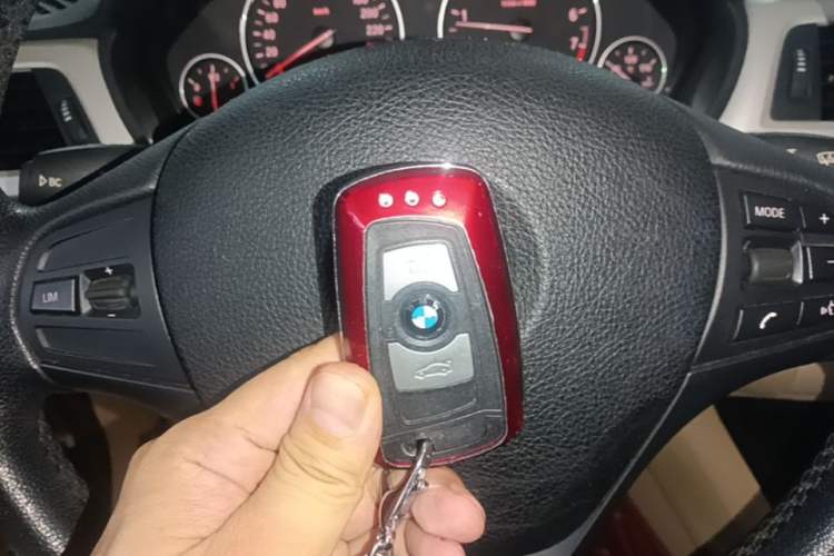 Used BMW 3 Series 2015 316Li Fashion Model Vehicle Key