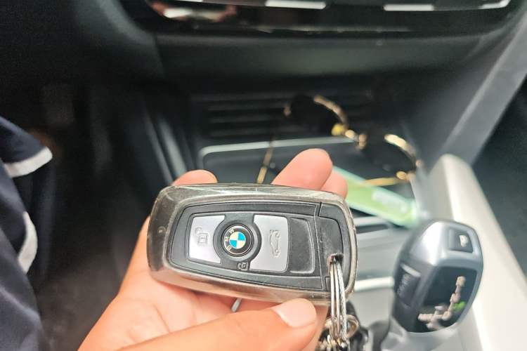 Used BMW 3 Series 2015 320Li Fashion Model Vehicle Key