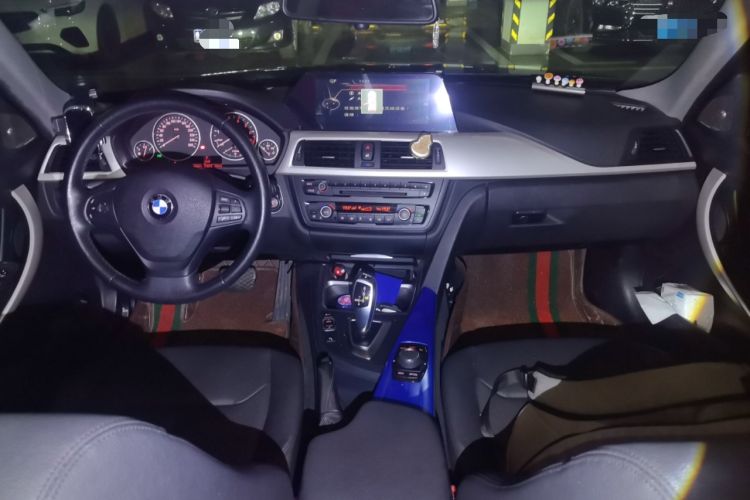 Used BMW 3 Series 2015 320Li Fashion Model Center Console