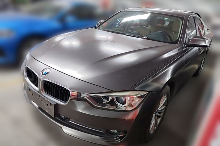 Used BMW 3 Series 2015 320Li Luxury Edition Fashion Model Guazi used car, China used car export, Used car for sale, Used BMW cars, Cheapest cars for sale